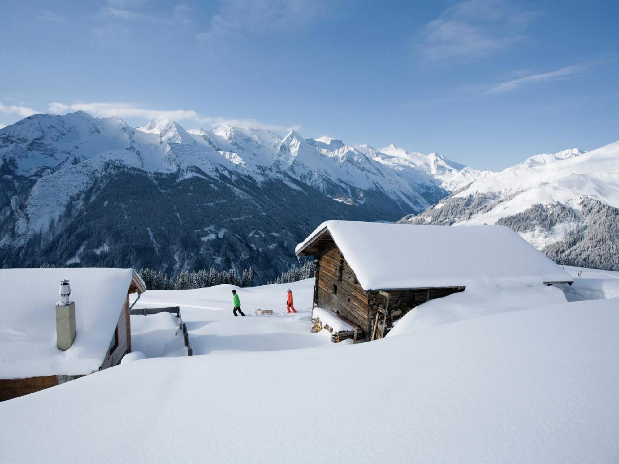 Cozy Apartment In Aschau Im Zillertal Near Ski Lift Exteriör bild
